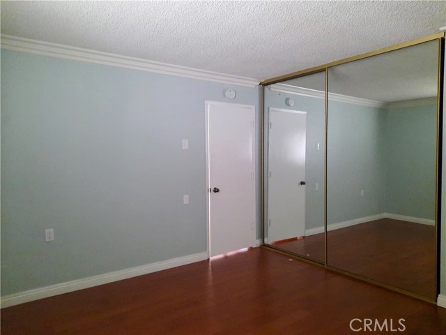 2384 Via Mariposa W, Laguna Woods CA: https://media.crmls.org/medias/4f63afe8-6f0f-4651-9ce5-00252ffa2af6.jpg