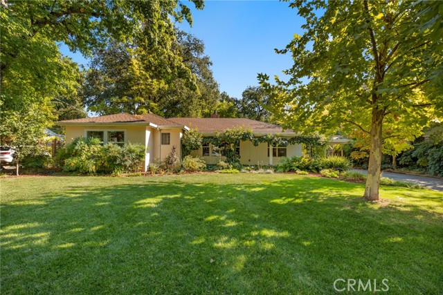 Detail Gallery Image 1 of 1 For 1655 E 8th St, Chico,  CA 95928 - 3 Beds | 2 Baths