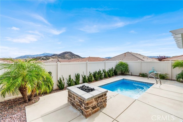 Detail Gallery Image 30 of 38 For 372 Linnea Fields, Beaumont,  CA 92223 - 3 Beds | 2 Baths