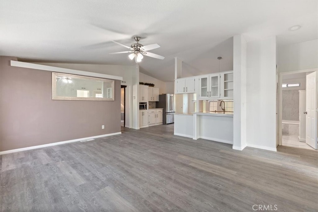 9080 Bloomfield Avenue 237
