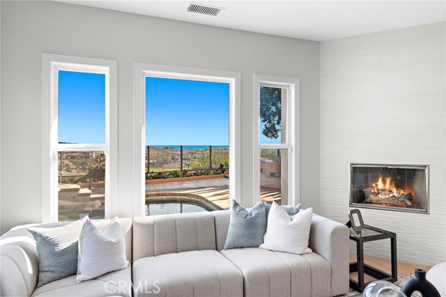 Detail Gallery Image 9 of 41 For 26 Faenza, Newport Coast,  CA 92657 - 4 Beds | 4/1 Baths