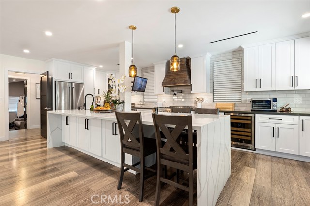 Detail Gallery Image 2 of 40 For 23446 Justice St, West Hills,  CA 91304 - 6 Beds | 4/1 Baths