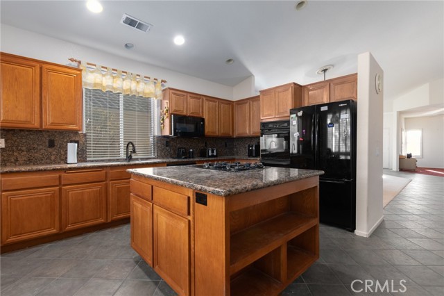 Detail Gallery Image 11 of 30 For 23806 via Compadres, Murrieta,  CA 92562 - 3 Beds | 2/1 Baths