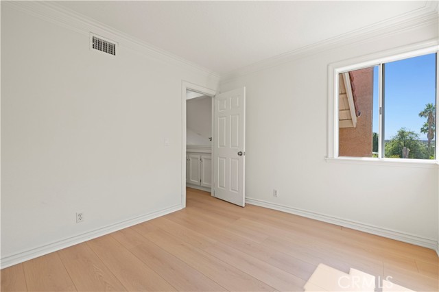 22557 Fenwall Drive, Saugus CA: https://media.crmls.org/medias/4f68db2a-9269-4822-8928-cd55c729794c.jpg