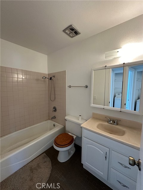 Detail Gallery Image 11 of 14 For 34 Elksford, Irvine,  CA 92604 - 2 Beds | 2 Baths