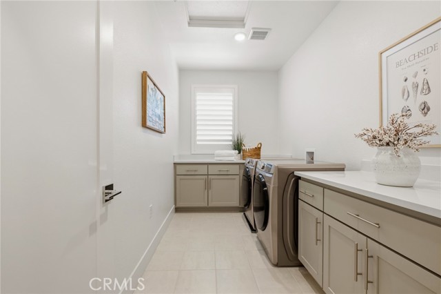 Detail Gallery Image 16 of 32 For 45235 Wisdom Road #1003,  Fremont,  CA 94538 - 4 Beds | 3 Baths