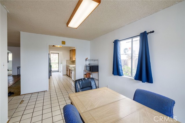 Detail Gallery Image 3 of 14 For 1839 N Taper Ave, San Pedro,  CA 90731 - 4 Beds | 2 Baths