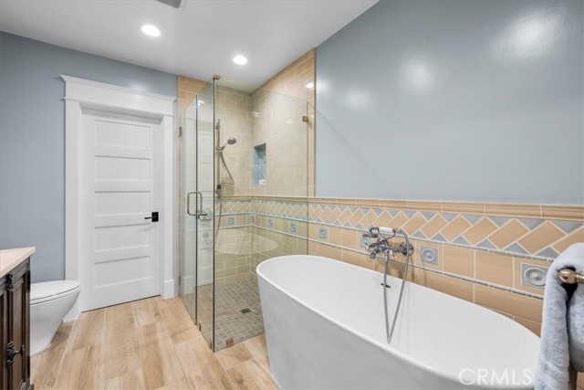 Detail Gallery Image 44 of 52 For 1167 Roxbury Dr #103,  Los Angeles,  CA 90035 - 2 Beds | 4/1 Baths