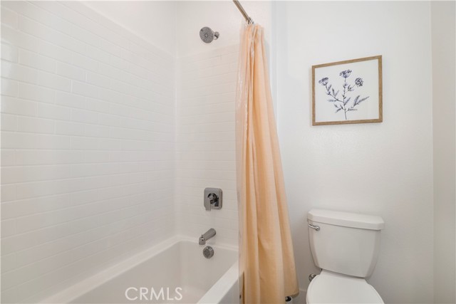 Detail Gallery Image 27 of 38 For 27512 Golden Currant Pl, Valencia,  CA 91381 - 4 Beds | 4 Baths