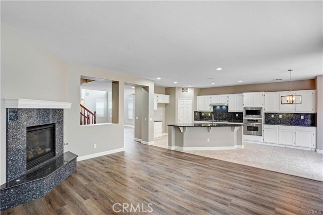 38223 Camarada Lane, Murrieta CA: https://media.crmls.org/medias/4f6c5a5d-2348-4bde-a870-709ec54a4ce7.jpg