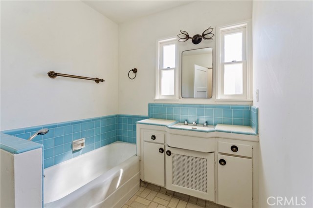 Detail Gallery Image 28 of 44 For 821 Novelda Rd, Alhambra,  CA 91801 - 3 Beds | 2 Baths