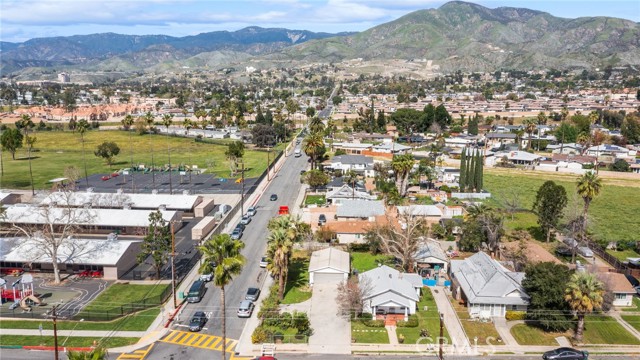 Detail Gallery Image 19 of 27 For 27116 Pacific, Highland,  CA 92346 - 2 Beds | 1 Baths