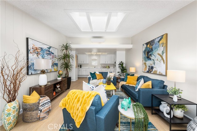 Detail Gallery Image 8 of 31 For 1240 Knollwood Rd #38I,  Seal Beach,  CA 90740 - 1 Beds | 1 Baths