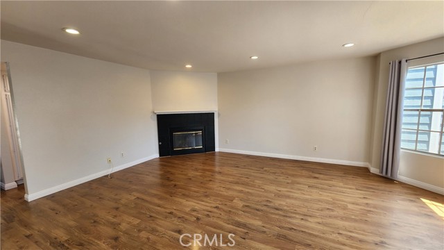 14786 Pioneer Blvd, Norwalk CA: https://media.crmls.org/medias/4f6ec9a7-f351-4c25-ad6b-e79de4da8481.jpg