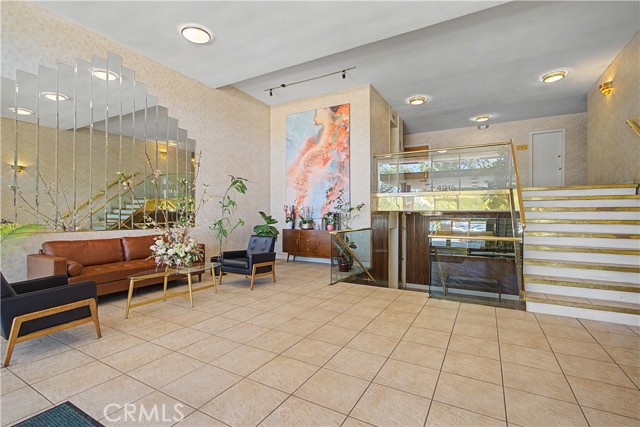Detail Gallery Image 30 of 33 For 4915 Tyrone #126,  Sherman Oaks,  CA 91423 - 2 Beds | 2 Baths