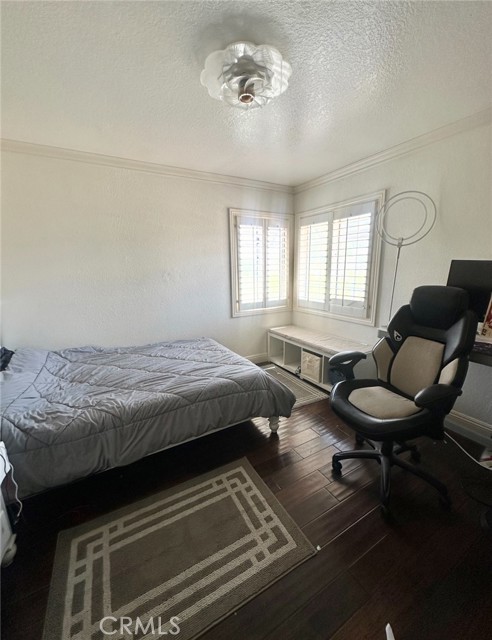 13734 Kismet Avenue, Sylmar CA: https://media.crmls.org/medias/4f6fa0de-916a-4981-8a2f-f41c07dca163.jpg