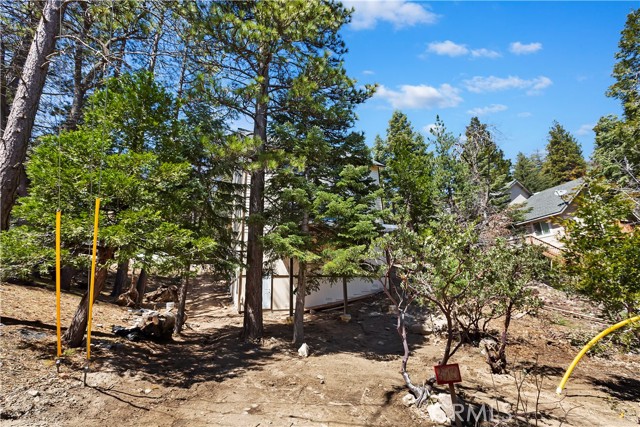 Detail Gallery Image 10 of 22 For 370 Auburn Dr, Lake Arrowhead,  CA 92391 - 3 Beds | 2/1 Baths