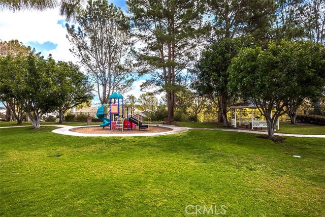 Detail Gallery Image 33 of 46 For 22 Rosewood, Aliso Viejo,  CA 92656 - 3 Beds | 2/1 Baths