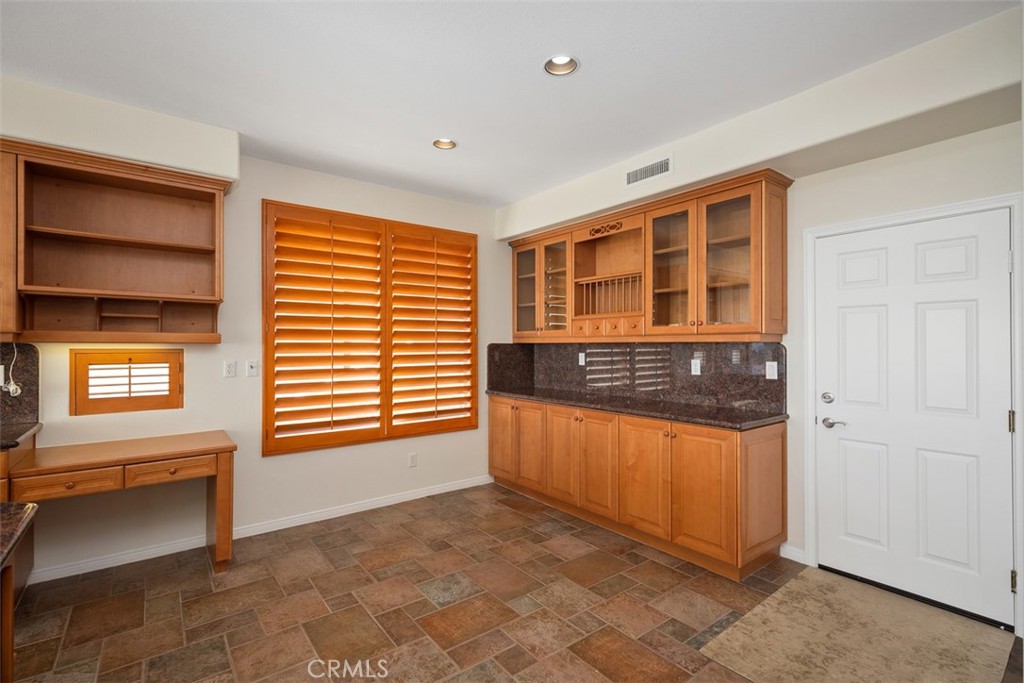 MLS #OC25246752 image #19