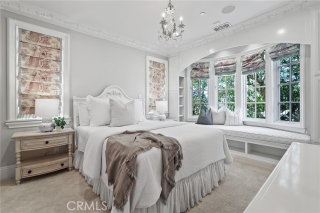 20 Cherry Hills Lane, Newport Beach CA: https://media.crmls.org/medias/4f7230c2-ae34-40c5-824d-db6b0a5edf50.jpg