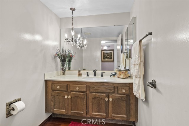 Detail Gallery Image 16 of 31 For 10661 Baton Rouge Ave, Porter Ranch,  CA 91326 - 4 Beds | 3 Baths