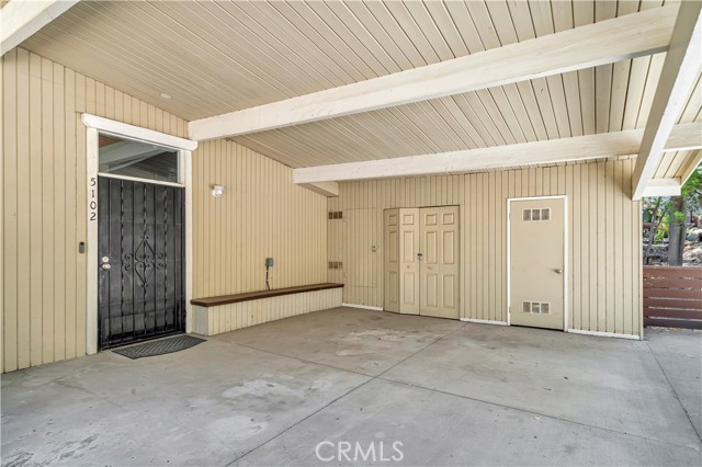 Detail Gallery Image 24 of 32 For 5102 Medina Rd, Woodland Hills,  CA 91364 - 2 Beds | 2 Baths