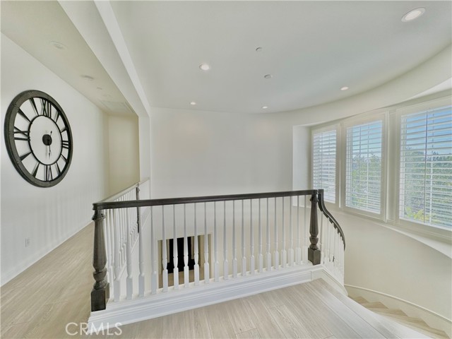 Detail Gallery Image 16 of 37 For 101 Fowler, Irvine,  CA 92602 - 5 Beds | 5/1 Baths