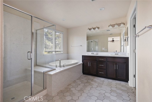 Detail Gallery Image 17 of 42 For 2800 Craftsman St, Turlock,  CA 95380 - 3 Beds | 2/1 Baths