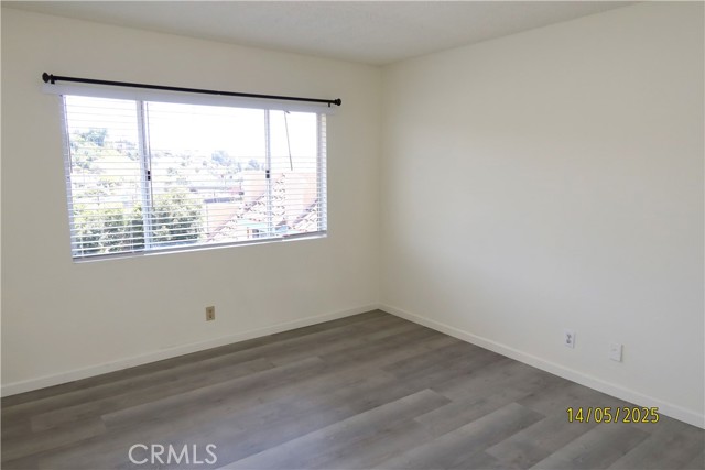 Detail Gallery Image 12 of 19 For 4904 Ithaca Ave #2,  Los Angeles,  CA 90032 - 3 Beds | 2 Baths