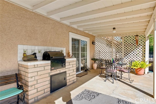 Detail Gallery Image 28 of 39 For 2059 Silver Oaks Way, Hemet,  CA 92545 - 2 Beds | 2 Baths