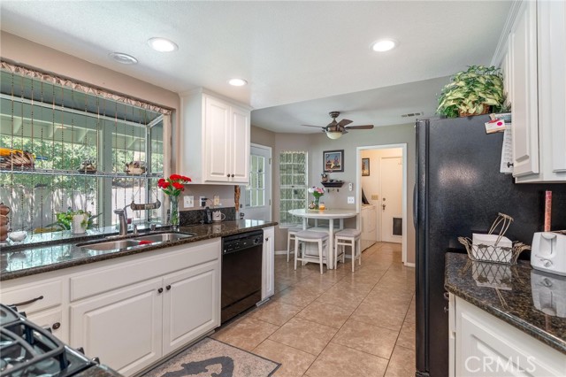 Detail Gallery Image 14 of 52 For 1290 3rd, Calimesa,  CA 92320 - 4 Beds | 2/1 Baths