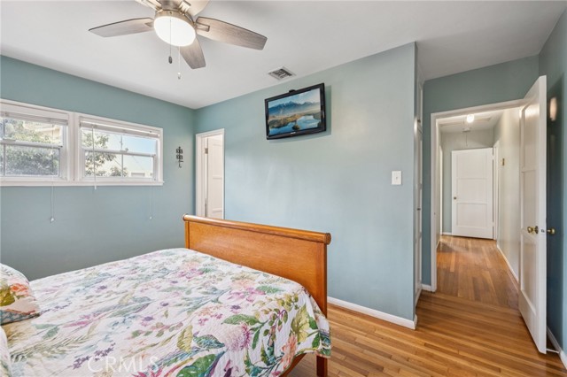 Detail Gallery Image 27 of 58 For 17006 Cantara St, Lake Balboa,  CA 91406 - 3 Beds | 2 Baths