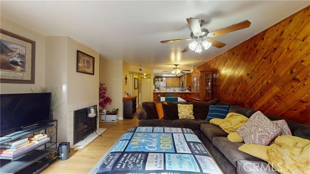 Detail Gallery Image 10 of 29 For 550 Orange Ave #216,  Long Beach,  CA 90802 - 2 Beds | 2 Baths