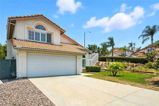 251 Royal Glen Drive, Fallbrook CA: https://media.crmls.org/medias/4f781ab4-9d2e-4078-ae65-452426b34262.jpg
