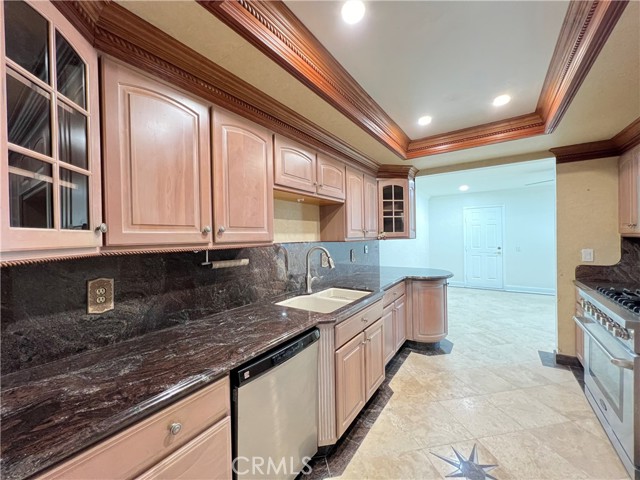 Detail Gallery Image 11 of 28 For 3725 Cypress, Yorba Linda,  CA 92886 - 3 Beds | 2 Baths