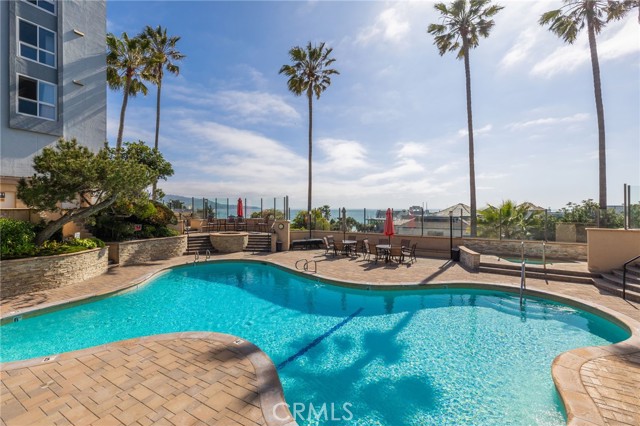 Detail Gallery Image 29 of 38 For 640 the Village #216,  Redondo Beach,  CA 90277 - 2 Beds | 2 Baths