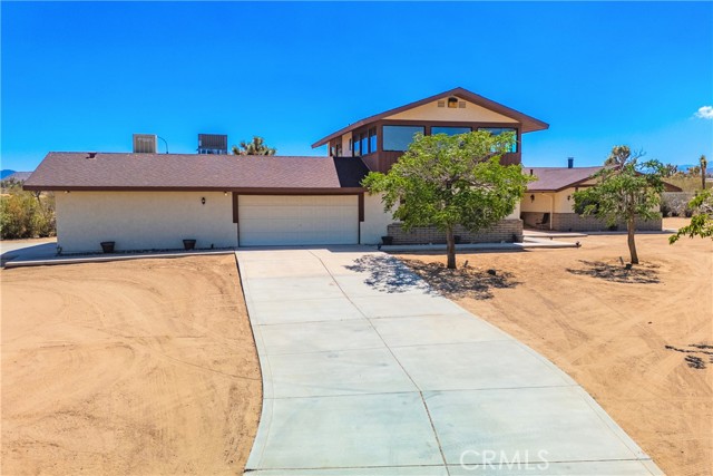 Detail Gallery Image 4 of 45 For 59187 Mesa Dr, Yucca Valley,  CA 92284 - 4 Beds | 3 Baths