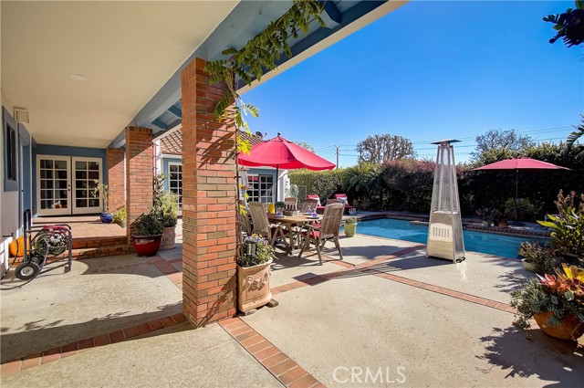 27 Misty Acres Road, Rolling Hills Estates, California 90274, 4 Bedrooms Bedrooms, ,3 BathroomsBathrooms,Residential,Sold,Misty Acres,SB21246271