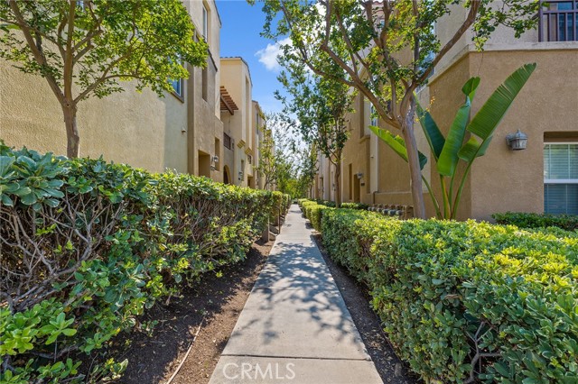 Detail Gallery Image 3 of 37 For 647 Hatfield Dr, San Marcos,  CA 92078 - 2 Beds | 2/1 Baths