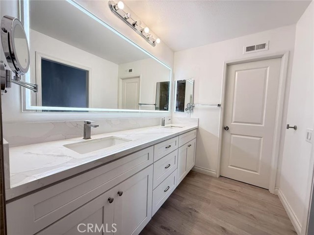 Detail Gallery Image 18 of 30 For 9 Petersburg, Irvine,  CA 92620 - 3 Beds | 2 Baths