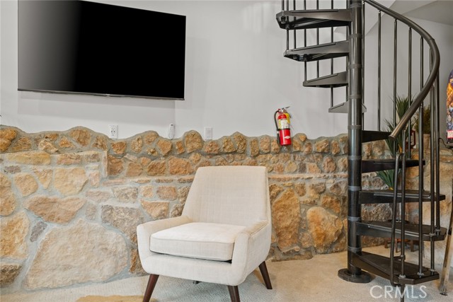 Detail Gallery Image 26 of 71 For 827 Penninsula, Big Bear Lake,  CA 92315 - 3 Beds | 2 Baths