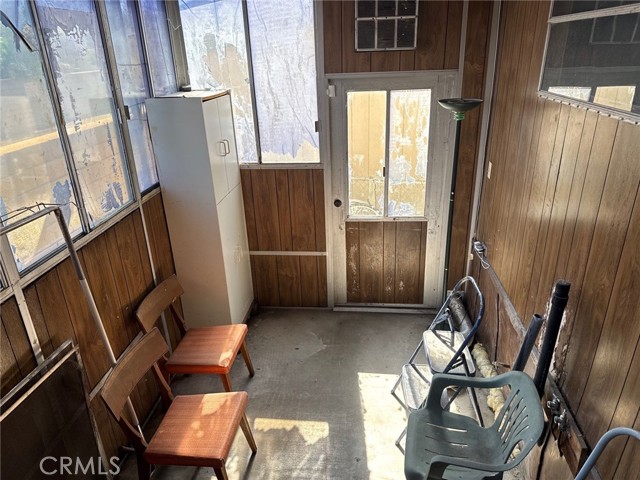 9080 Bloomfield Ave Avenue, Cypress CA: https://media.crmls.org/medias/4f7aabb4-b085-438e-8eff-0849d195806e.jpg