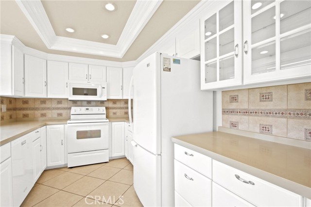 28161 Via Chabas, Mission Viejo CA: https://media.crmls.org/medias/4f7af0d1-e951-436f-8d08-b1767af0ddd9.jpg