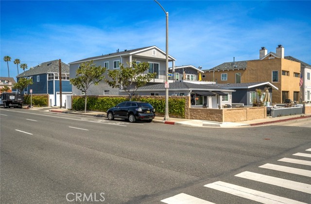 Detail Gallery Image 5 of 34 For 205 42nd St, Newport Beach,  CA 92663 - – Beds | – Baths