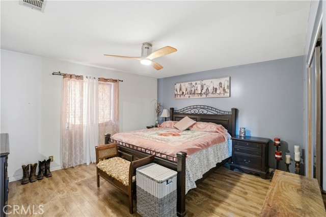 Detail Gallery Image 14 of 54 For 15572 Riverside St, Hesperia,  CA 92345 - 3 Beds | 2 Baths