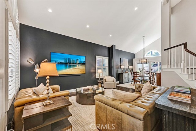 Detail Gallery Image 6 of 31 For 8020 E Santa Cruz Ave, Orange,  CA 92869 - 4 Beds | 3 Baths