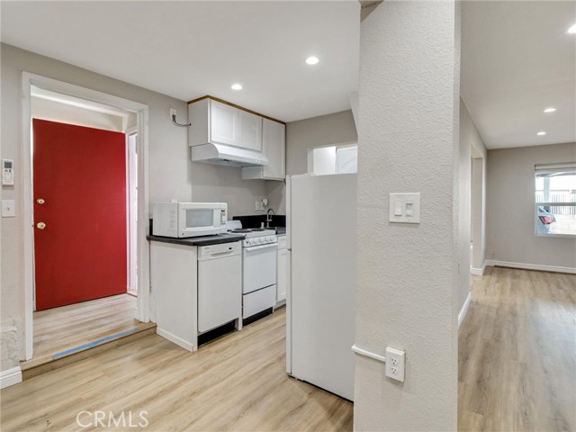 Detail Gallery Image 15 of 36 For 985 1/2 Dexter St, Los Angeles,  CA 90042 - 0 Beds | 1 Baths