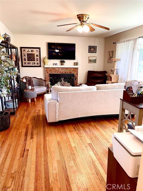 Detail Gallery Image 3 of 19 For 1640 Celeste Ct, Merced,  CA 95341 - 3 Beds | 2 Baths