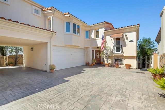 1915 Harriman Lane, Redondo Beach, California 90278, 4 Bedrooms Bedrooms, ,3 BathroomsBathrooms,Residential,Sold,Harriman,SB22210292