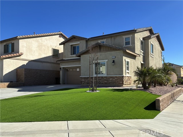 Detail Gallery Image 2 of 29 For 6949 Dewpoint Way, Fontana,  CA 92336 - 4 Beds | 3 Baths